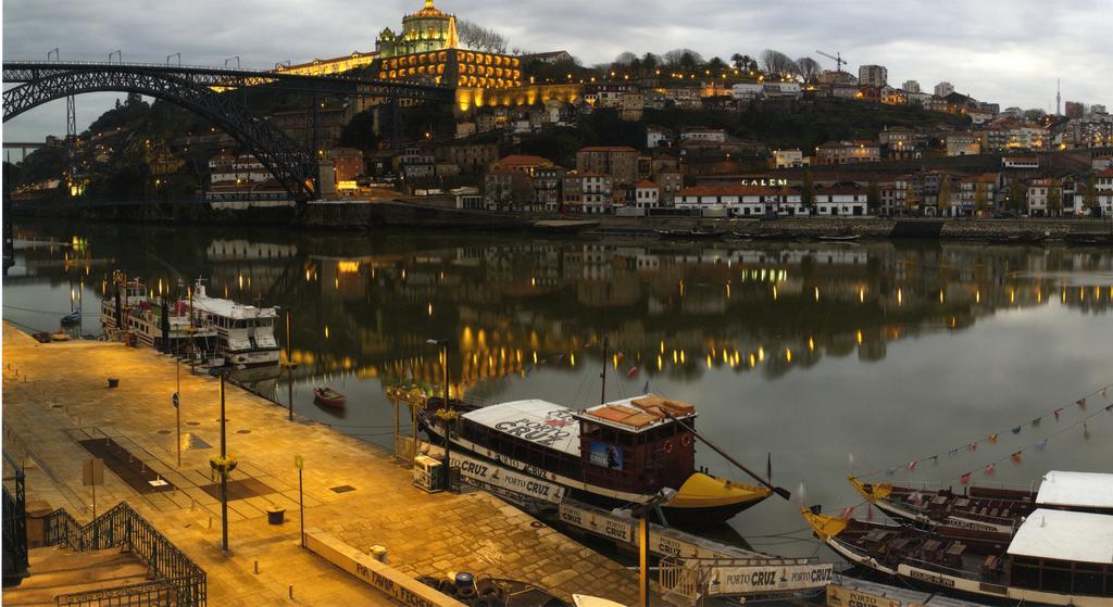 Hotel Aliados Porto Exterior photo